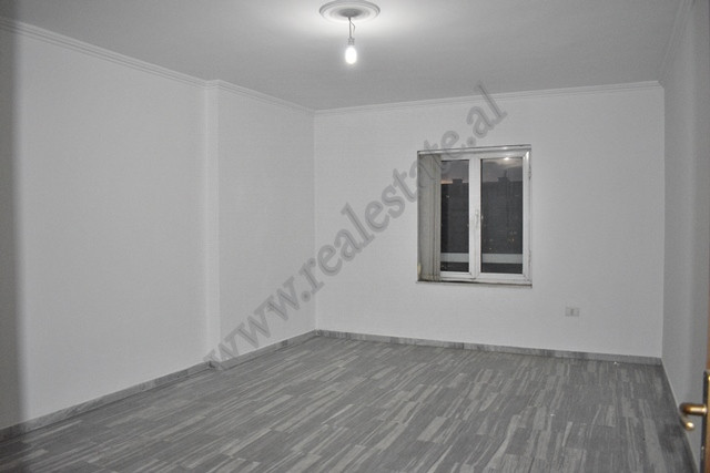 Apartament 2+1 per shitje prane rruges Dritan Hoxha ne Tirane